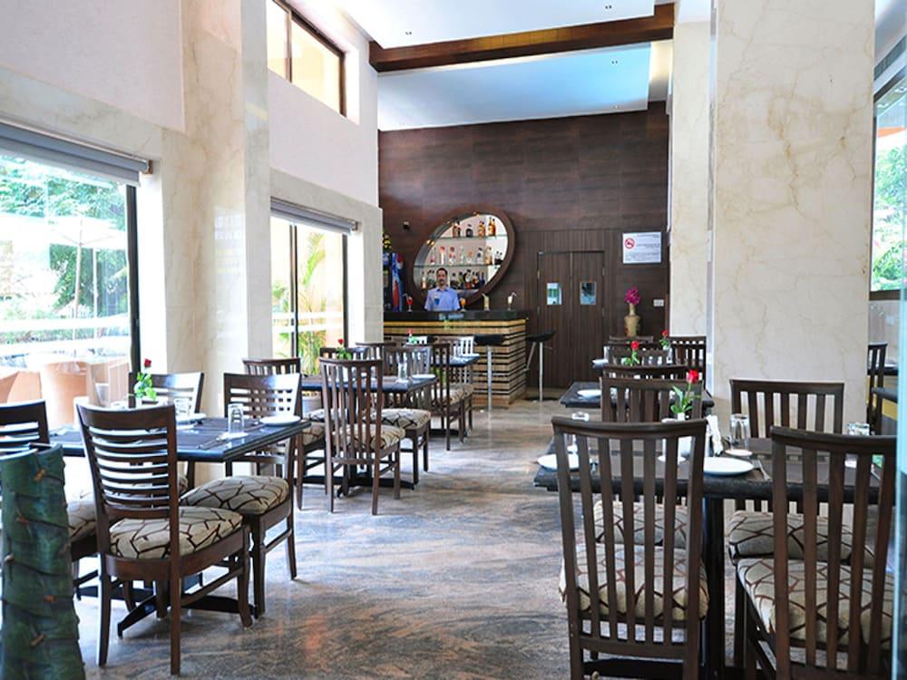 Dewdrop Le Seasons Beach Resort Calangute Buitenkant foto